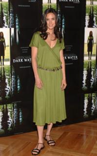 Jennifer Connelly feet photo thumbnail
