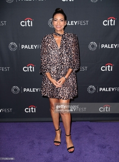Constance Marie feet photo thumbnail
