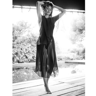 Penélope Cruz feet photo thumbnail