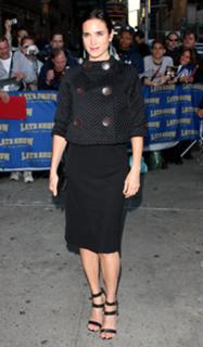 Jennifer Connelly feet photo thumbnail