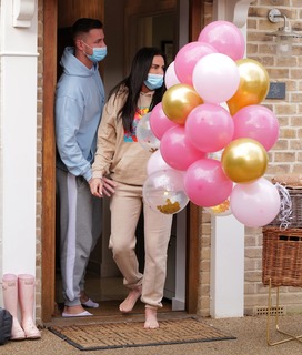 Katie Price feet photo thumbnail