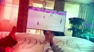 Heidi Klum feet photo thumbnail