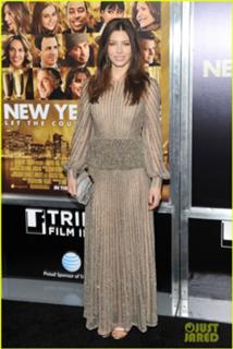 Jessica Biel feet photo thumbnail