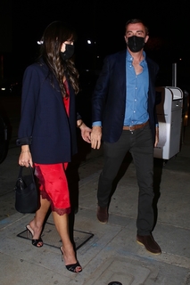 Jordana Brewster feet photo thumbnail