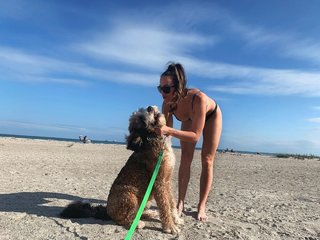 Chelsea Green feet photo thumbnail