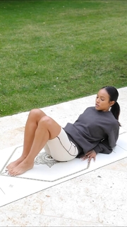 Karrueche Tran feet photo thumbnail