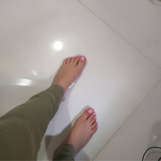 Isa Pes feet photo thumbnail