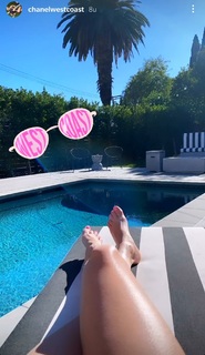 Chanel West Coast feet photo thumbnail