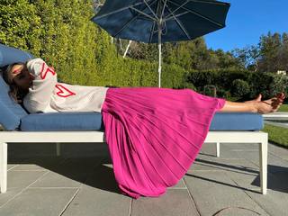 Jordana Brewster feet photo thumbnail