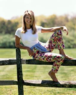 Christie Brinkley feet photo thumbnail