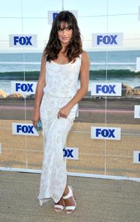 Lea Michele feet photo thumbnail