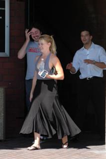 Melissa Joan Hart feet photo thumbnail