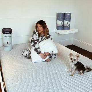 Ashley Tisdale feet photo thumbnail