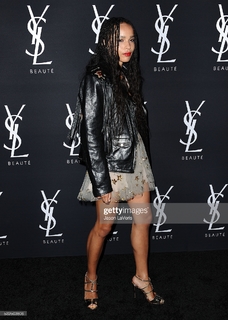 Zoë Kravitz feet photo thumbnail
