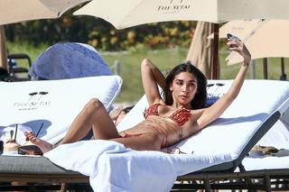 Chantel Jeffries feet photo thumbnail