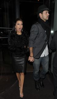 Eva Longoria feet photo thumbnail