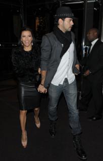 Eva Longoria feet photo thumbnail
