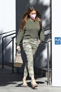 Sofía Vergara feet photo thumbnail