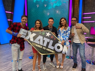 Cynthia Rodríguez feet photo thumbnail