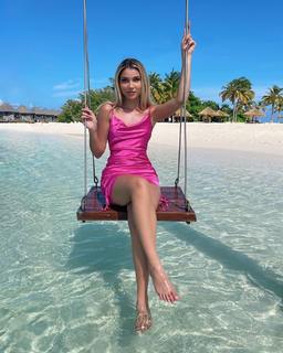 Natalia Karczmarczyk feet photo 3