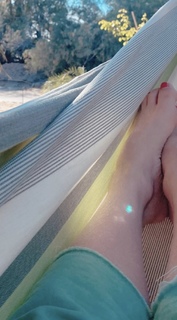 Catherine Bell feet photo thumbnail