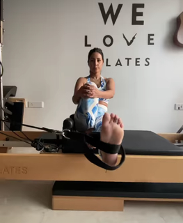 Hina Khan feet photo thumbnail