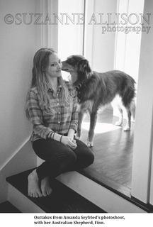 Amanda Seyfried feet photo thumbnail