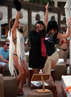 Audrina Patridge feet photo thumbnail
