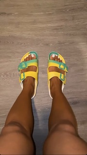 Karrueche Tran feet photo thumbnail