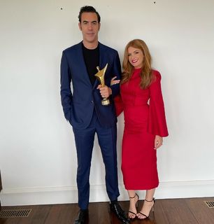 Isla Fisher feet photo thumbnail