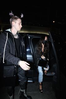 Megan Fox feet photo thumbnail