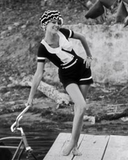 Brigitte Bardot feet photo thumbnail