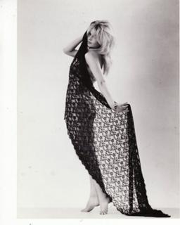 Brigitte Bardot feet photo thumbnail