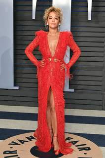 Rita Ora feet photo thumbnail