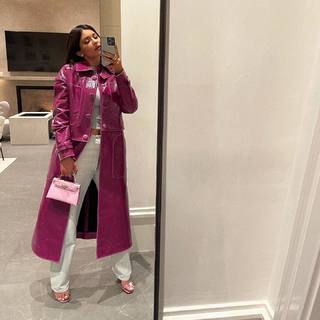Kylie Jenner feet photo thumbnail