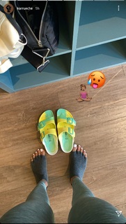 Karrueche Tran feet photo thumbnail