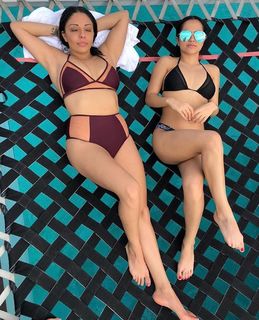 Becky G feet photo thumbnail