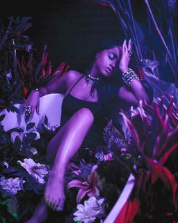 Becky G feet photo thumbnail