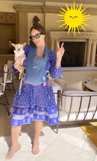 Katharine McPhee feet photo thumbnail