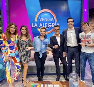 Cynthia Rodríguez feet photo thumbnail