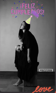 Maite Perroni feet photo thumbnail