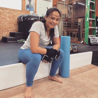 Michelle Waterson feet photo thumbnail