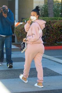 Draya Michele feet photo thumbnail