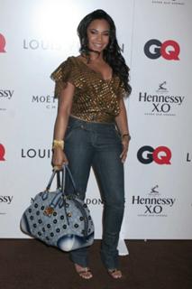 Ashanti feet photo thumbnail