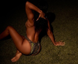 Draya Michele feet photo thumbnail