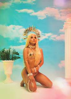 Becky G feet photo thumbnail