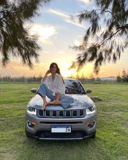 Zaira Nara feet photo thumbnail