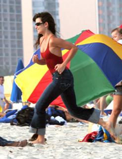 Penélope Cruz feet photo thumbnail