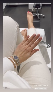 Klaudia Halejcio feet photo thumbnail