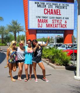Chanel West Coast feet photo thumbnail